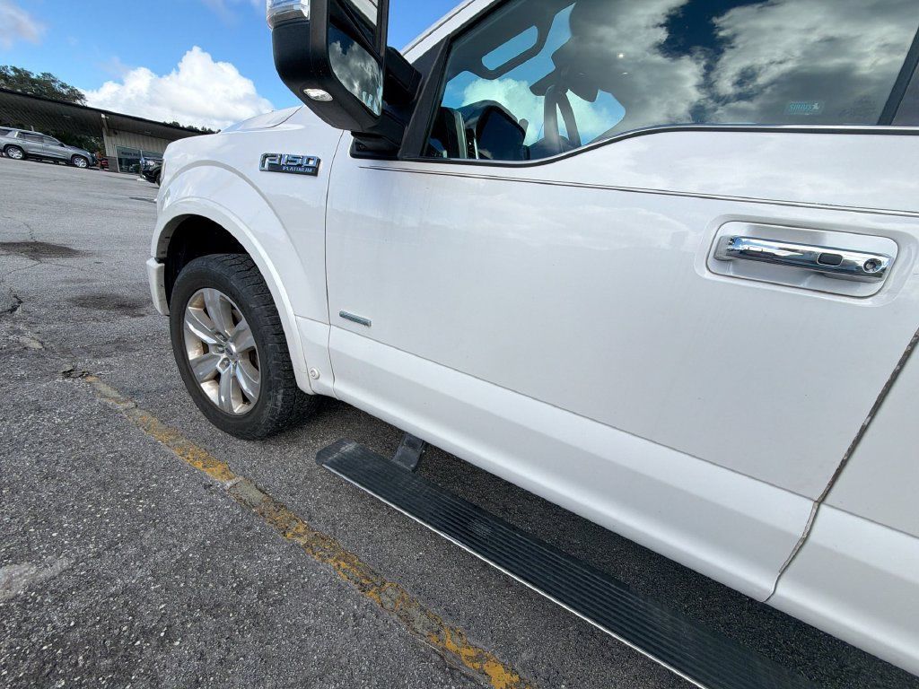 Used 2016 Ford F150 Platinum w/ Equipment Group 701A Luxury AWD/4WD image 19