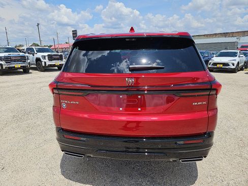New 2026 Buick Enclave Sport Touring w/ Power Package image 4