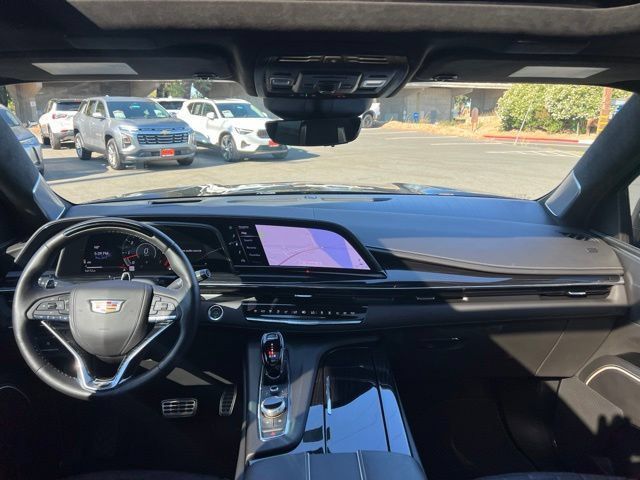 Used 2024 Cadillac Escalade ESV V w/ Heavy-Duty Trailer Package AWD/4WD image 20