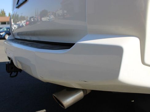 Used 2020 Toyota 4Runner SR5 Premium w/ Moonroof Package RWD image 40