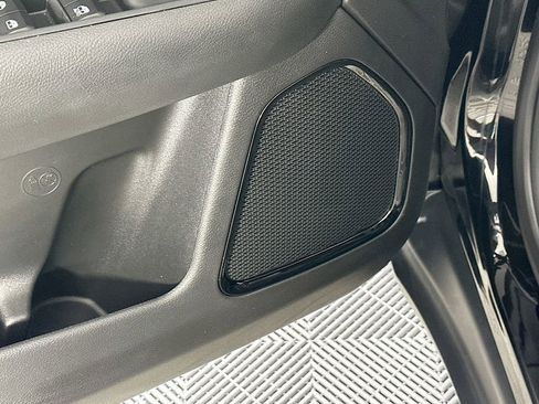 Certified 2025 Jeep Compass Trailhawk w/ Trailhawk Elite Group image 30