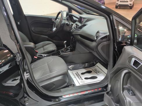 Used 2019 Ford Fiesta ST FWD image 9