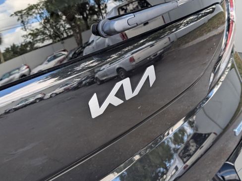 Certified 2023 Kia Soul EX image 23