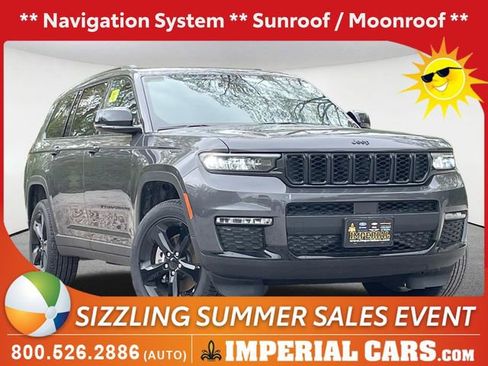 Used 2025 Jeep Grand Cherokee L Limited w/ Black Appearance Package AWD/4WD image 1