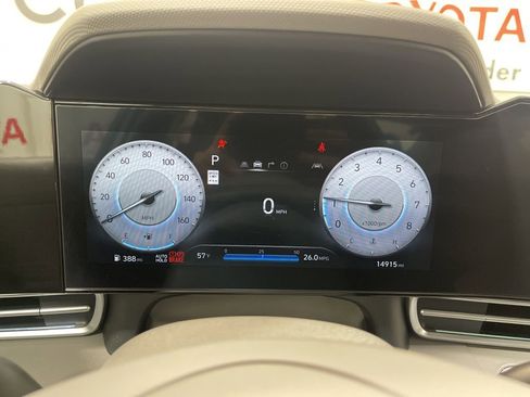 Used 2025 Hyundai Elantra SEL image 20