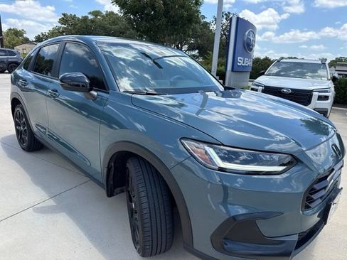 Used 2023 Honda HR-V Sport image 1