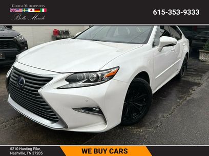 Used 2017 Lexus ES 300h w/ Luxury Package