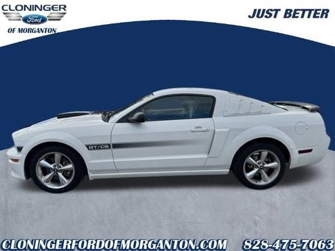Used 2008 Ford Mustang GT image 6