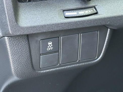 Used 2025 Honda CR-V LX image 23