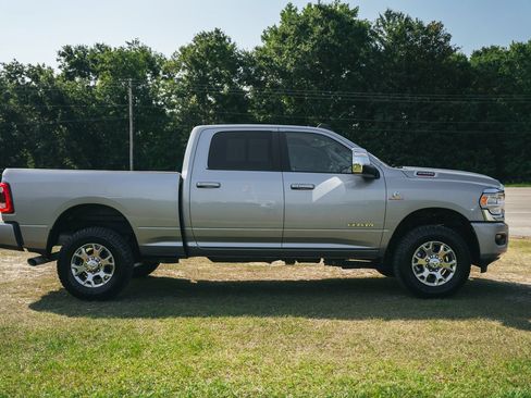 Used 2024 RAM 2500 Laramie w/ Safety Group AWD/4WD image 8