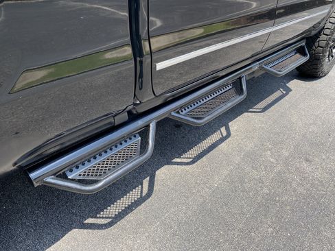 Used 2019 Chevrolet Silverado 3500 LTZ w/ Duramax Plus Package AWD/4WD image 41