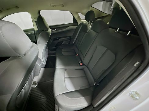 Used 2022 Kia K5 LXS image 26
