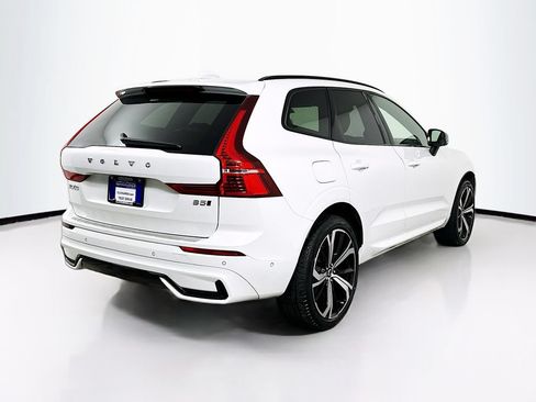 Used 2024 Volvo XC60 B5 Ultimate w/ Protection Package Premier AWD/4WD image 7