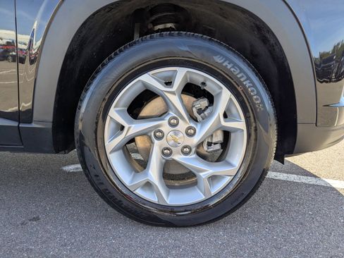 Used 2024 Chevrolet Trax LS w/ LS Convenience Package image 10