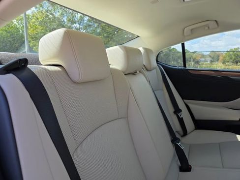 New 2025 Lexus ES 350 350 image 14