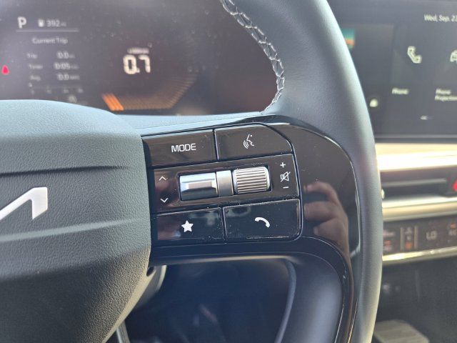 New 2026 Kia Sorento S w/ S Panoramic Sunroof Package FWD image 17