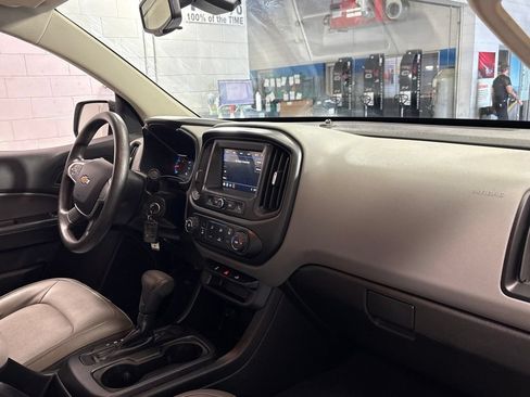 Used 2019 Chevrolet Colorado W/T w/ WT Convenience Package AWD/4WD image 21