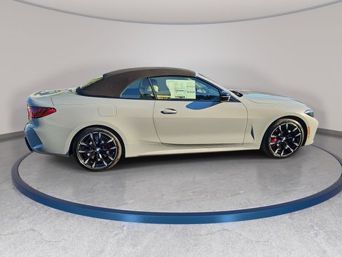 New 2027 BMW 430i xDrive Convertible w/ M Sport Package AWD/4WD image 4