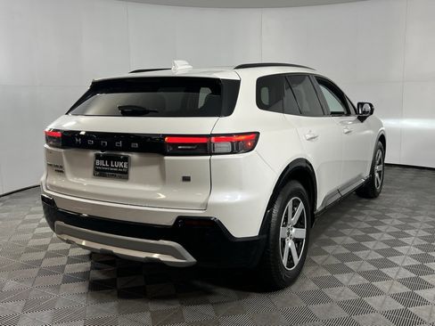 Used 2024 Honda Prologue Touring image 4