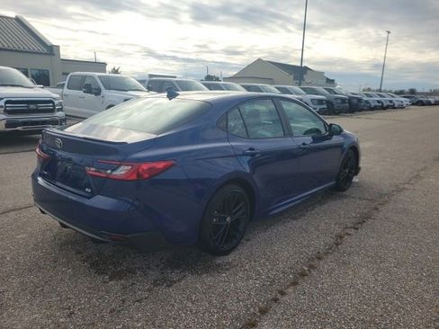 Used 2025 Toyota Camry SE image 22