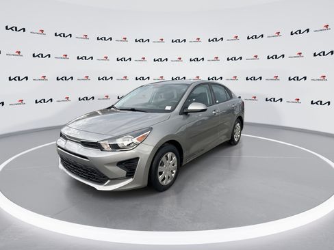 Used 2023 Kia Rio S FWD image 4