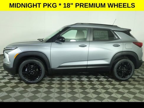 New 2026 Chevrolet TrailBlazer LT w/ Convenience Package AWD/4WD image 7