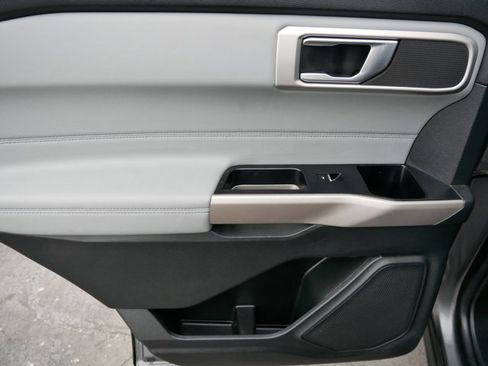 Certified 2023 Ford Explorer XLT w/ Equipment Group 202A image 14