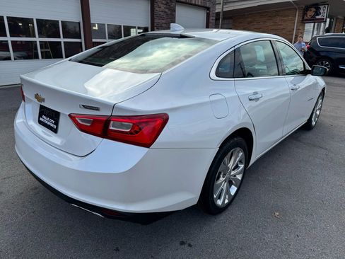 Used 2018 Chevrolet Malibu Premier image 14