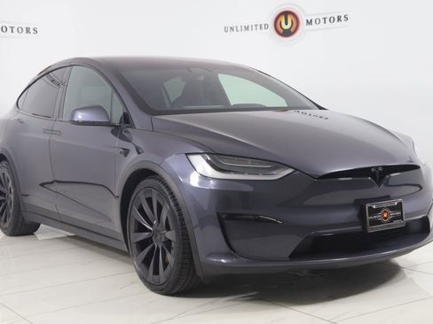 Used 2022 Tesla Model X image 27
