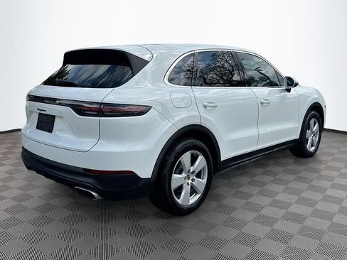 Used 2019 Porsche Cayenne Base image 6