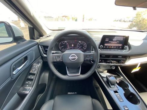 New 2026 Nissan Rogue SV w/ SV Premium Package image 15