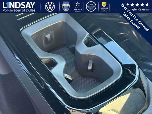 Used 2021 Volkswagen ID.4 Pro S w/ Gradient Package image 16