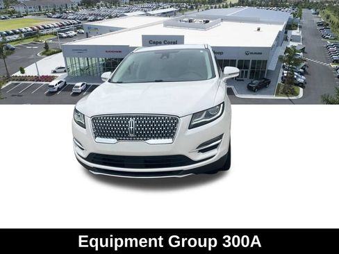 Used 2019 Lincoln MKC Reserve w/ MKC Climate Package FWD image 3