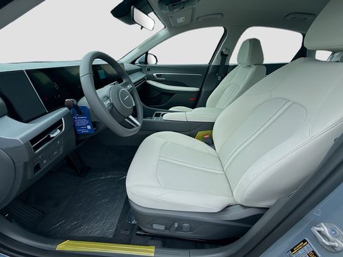 New 2026 Hyundai Sonata SEL FWD image 14