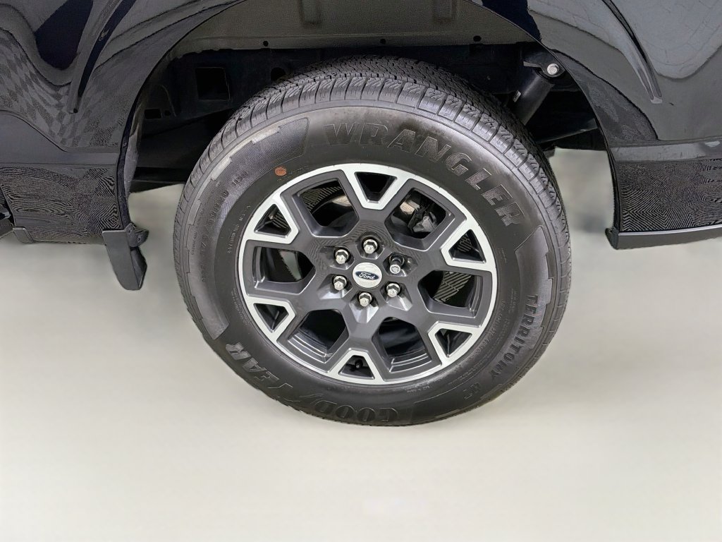 Used 2025 Ford F150 STX w/ Equipment Group 200A RWD image 31