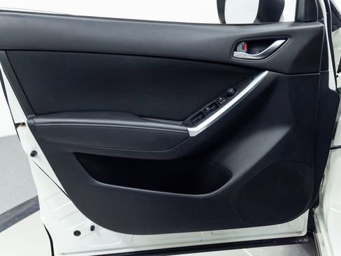 Used 2016 MAZDA CX-5 Touring image 11