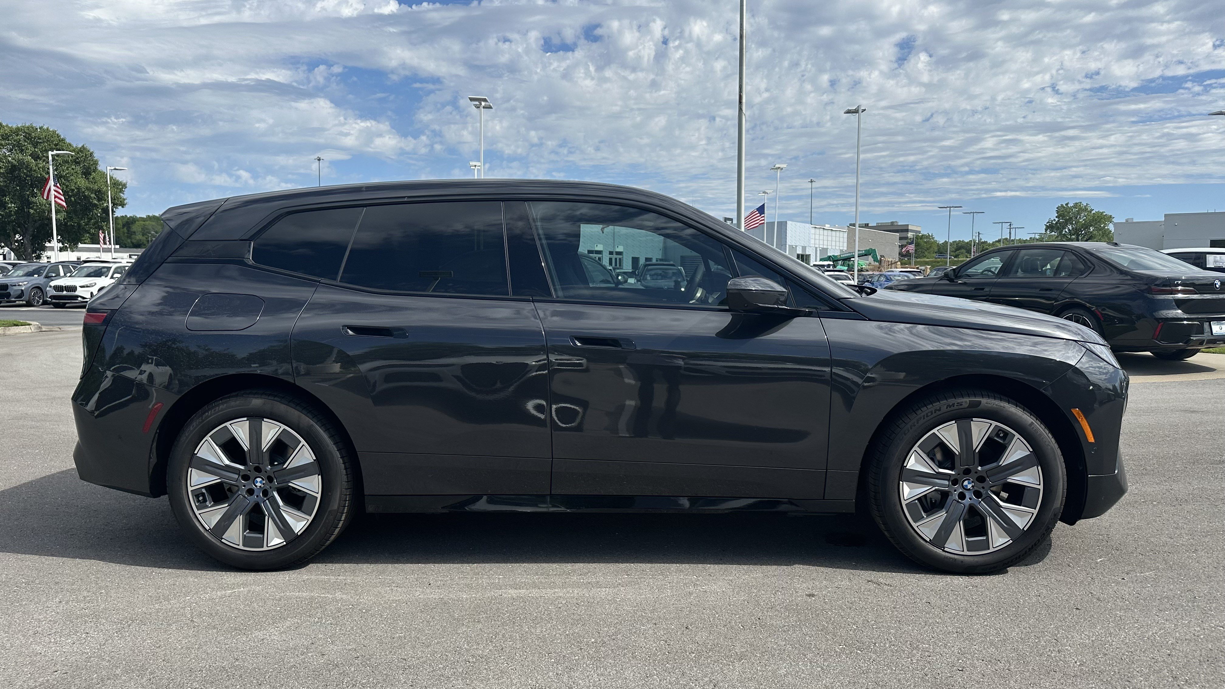 Certified 2026 BMW iX xDrive45 w/ Executive Package AWD/4WD image 11