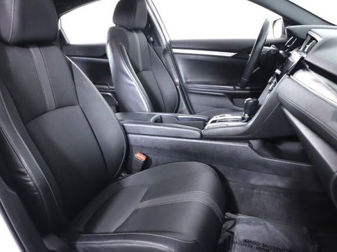 Used 2019 Honda Civic Sport image 36