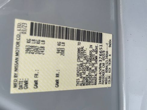 Used 2023 Nissan Altima 2.5 SR FWD image 30