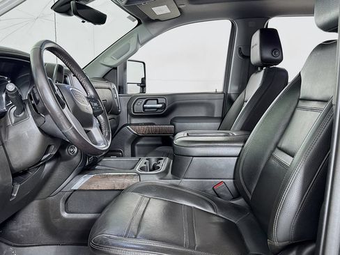 Used 2022 GMC Sierra 3500 Denali w/ Denali Black Diamond Edition AWD/4WD image 10