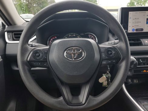 Certified 2024 Toyota RAV4 LE AWD/4WD image 19