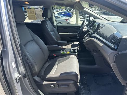 Used 2023 Honda Odyssey Touring image 29