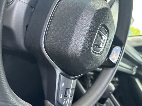 Used 2025 Honda Accord SE image 18