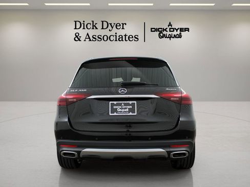 Used 2025 Mercedes-Benz GLE 350 4MATIC image 3