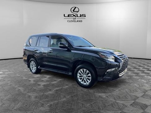 Used 2023 Lexus GX 460 Premium w/ Premium Package AWD/4WD image 2