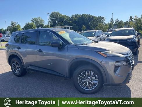 Used 2024 Nissan Rogue S AWD/4WD image 1