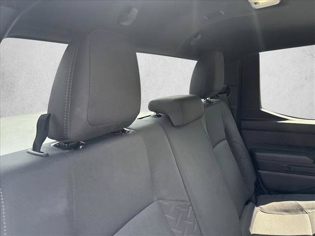 Certified 2026 Toyota Tacoma SR5 AWD/4WD image 15