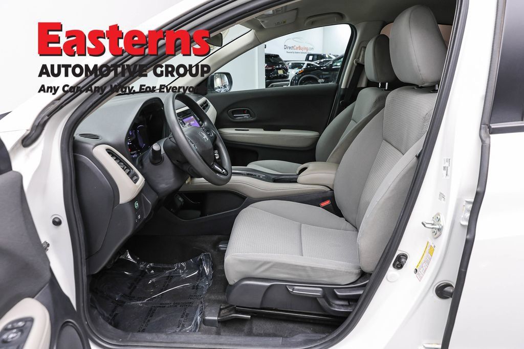 Used 2022 Honda HR-V LX image 15