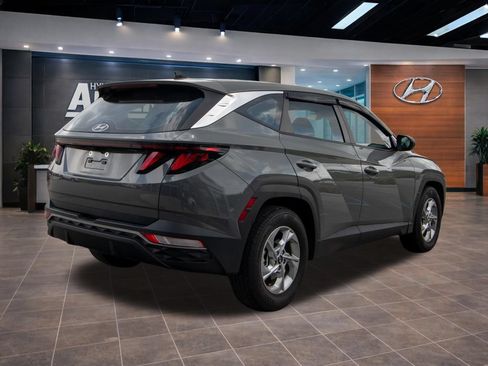 Used 2024 Hyundai Tucson SE FWD image 12