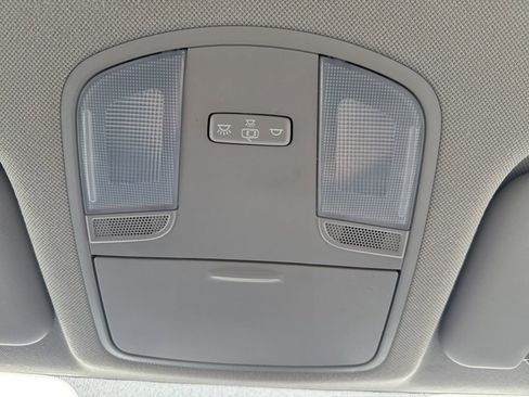 Used 2018 Hyundai Elantra SEL image 38